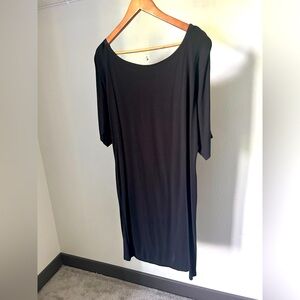 Black casual dress